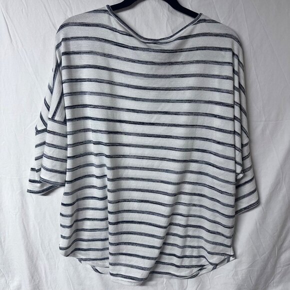 Max Studio Women’s Size L Soft Knit Blouse Top Casual Fall Layering old money - Picture 3 of 7